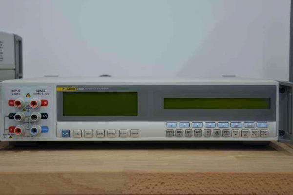 Fluke 8508A fñ